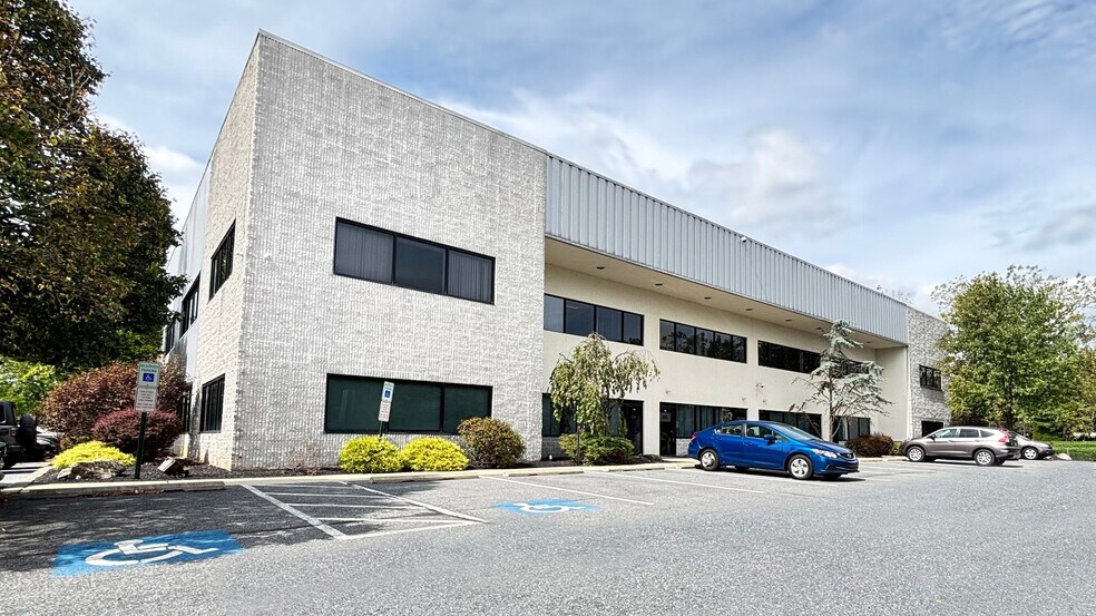 More Photos Of 630 Municipal Dr, Nazareth Manufacturing For Lease