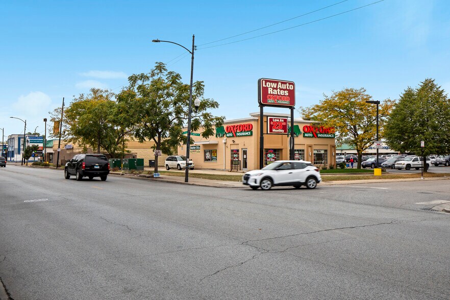More Photos Of 4756 S Kedzie Ave, Chicago Storefront For Sale