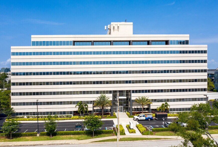 More Photos Of 2002 N Lois Ave, Tampa Office Residential For Lease