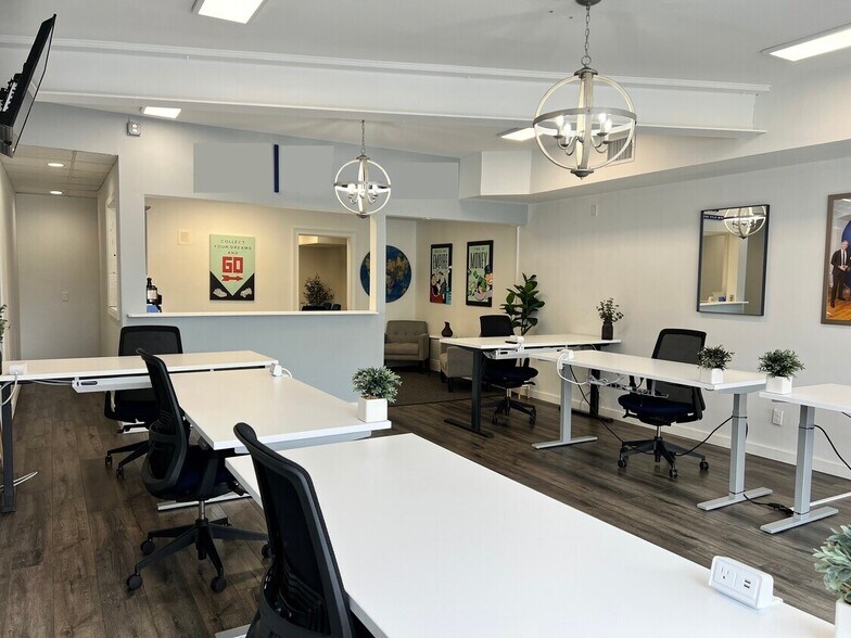 More Photos Of 458-466 Ridgedale Ave, East Hanover Unknown For Lease