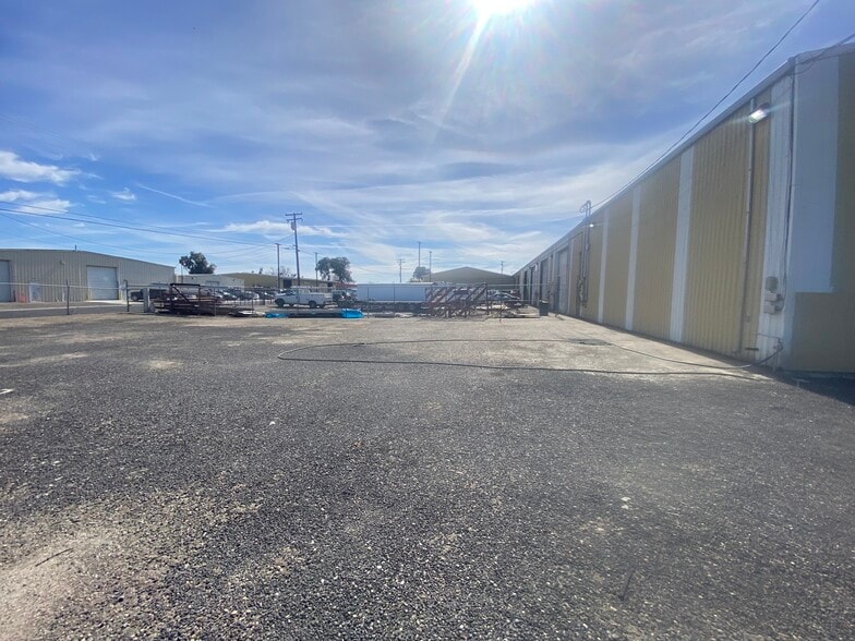More Photos Of 1436 McWilliams Way, Modesto Warehouse For Lease