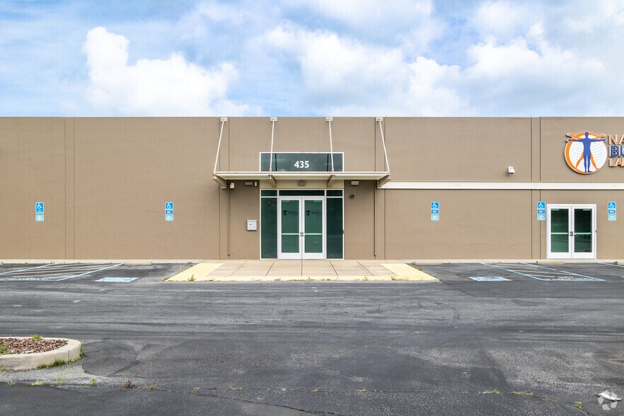 More Photos Of 435 Forbes Blvd, South San Francisco Research And Development For Sale