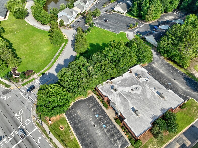 More Photos Of 500 W Lanier Ave, Fayetteville Land For Lease