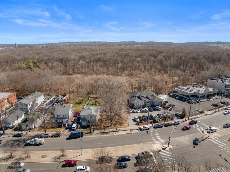 More Photos Of 0 Richmond Ave, Staten Island Land For Sale