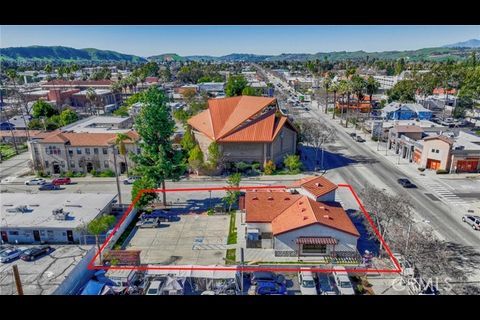 More Photos Of 208 E Holt Ave, Pomona Storefront For Sale