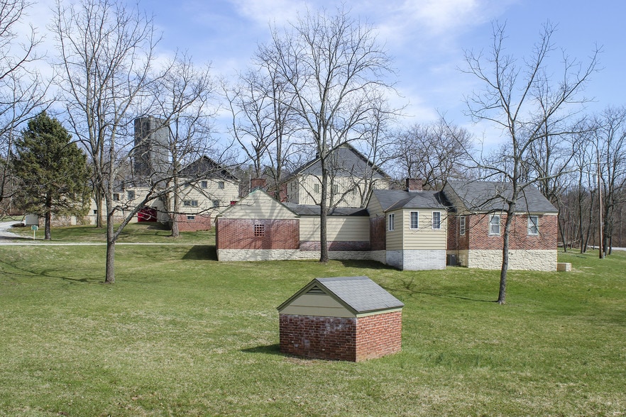 More Photos Of 1207 Flohrs Church Rd, Biglerville Hospitality For Sale