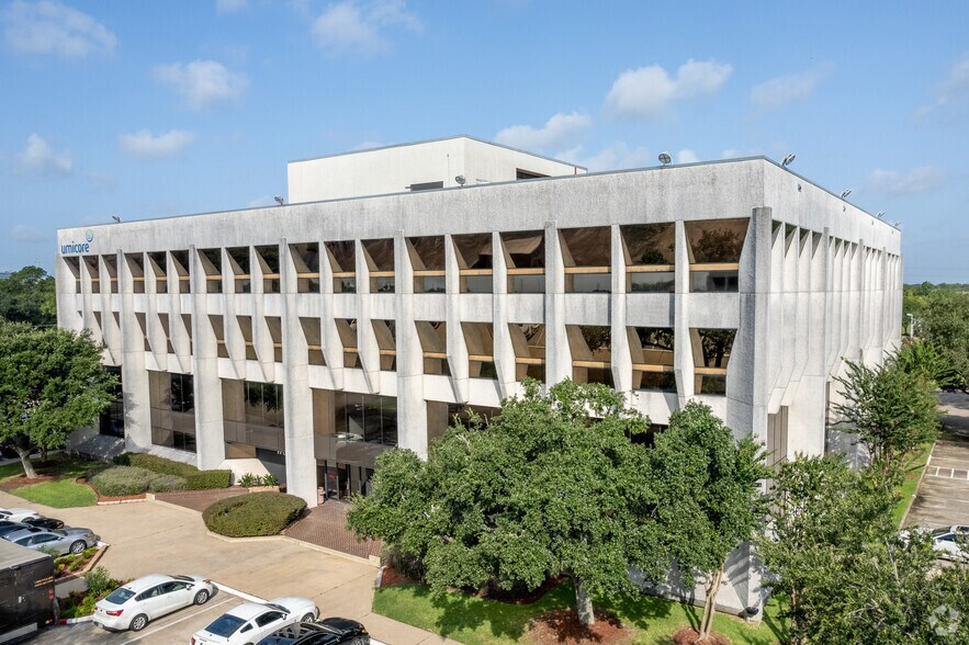 More Photos Of 17625 El Camino Real, Houston Unknown For Lease