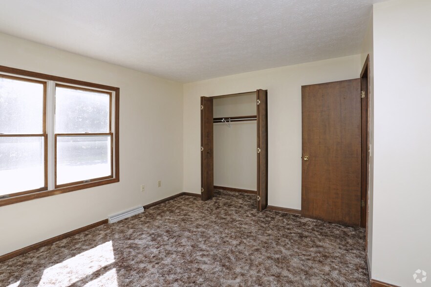 More Photos Of 10795 Timbercrest Dr, Meadville Apartments For Sale