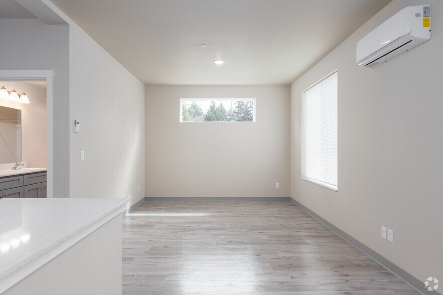 More Photos Of 7911 Washington Blvd SW, Lakewood Apartments For Sale