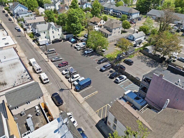 More Photos Of 200 Somerset St, North Plainfield Apartments For Sale