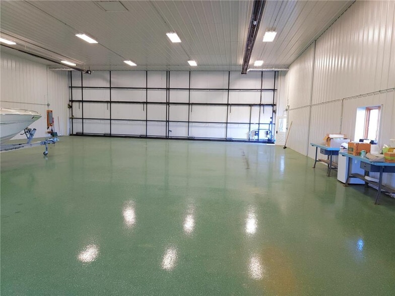 More Photos Of 6600 15th Ave, Willmar Airplane Hangar For Sale