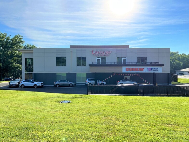 More Photos Of 9200 Old Annapolis Rd, Columbia Storefront Retail Office For Lease