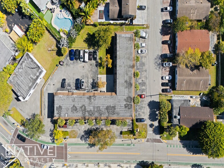 More Photos Of 707 NE 14th St, Fort Lauderdale Apartments For Sale