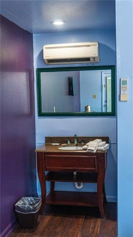 More Photos Of 1001 Marigny St, New Orleans Hospitality For Sale