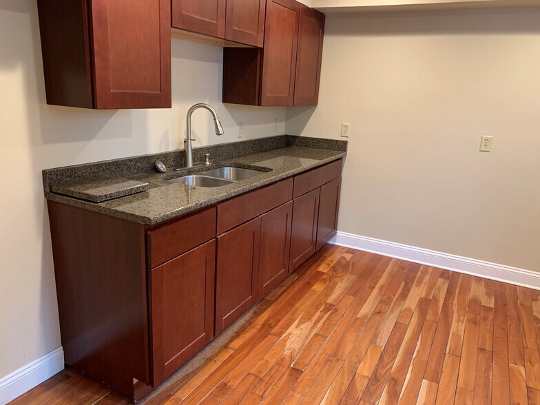 More Photos Of 3527 Darrow Rd, Stow Office For Sale