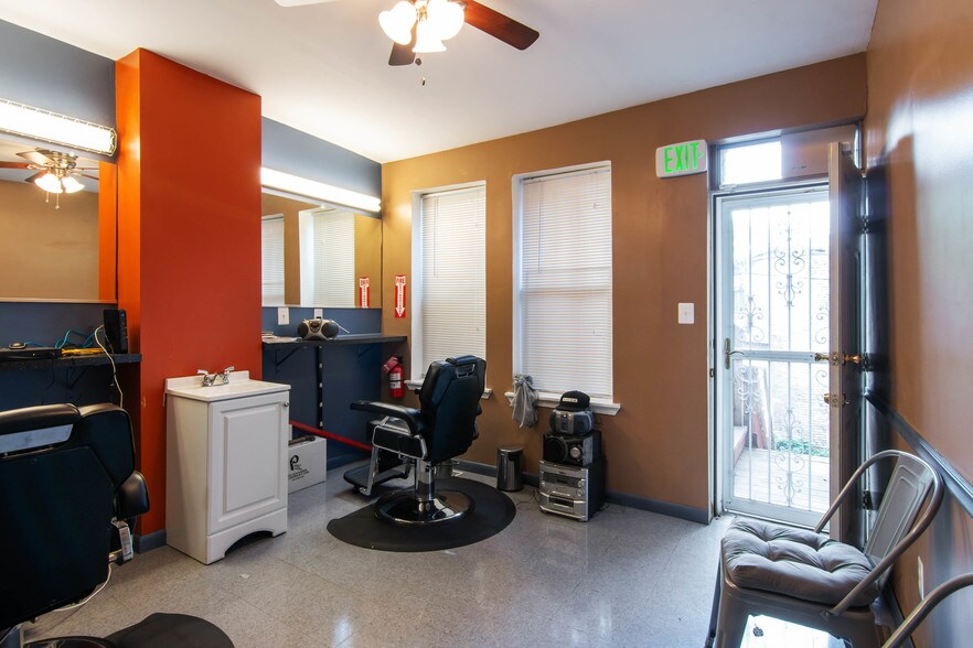 More Photos Of 2712 Pennsylvania Ave, Baltimore Storefront Retail Residential For Lease