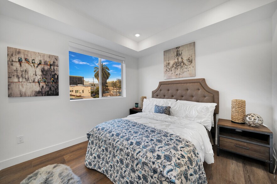 More Photos Of 1245 N New Hampshire Ave, Los Angeles Apartments For Sale