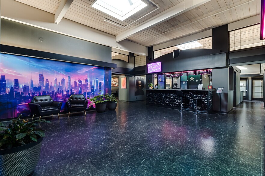 More Photos Of 30 E Broadway, Eugene Office For Lease