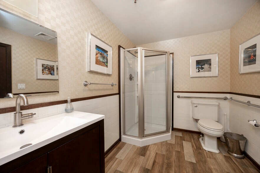 More Photos Of 232 Conestoga Rd, Wayne Loft Creative Space For Sale