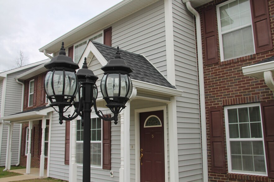 More Photos Of 406 S Wilkinson St, Milledgeville Apartments For Sale