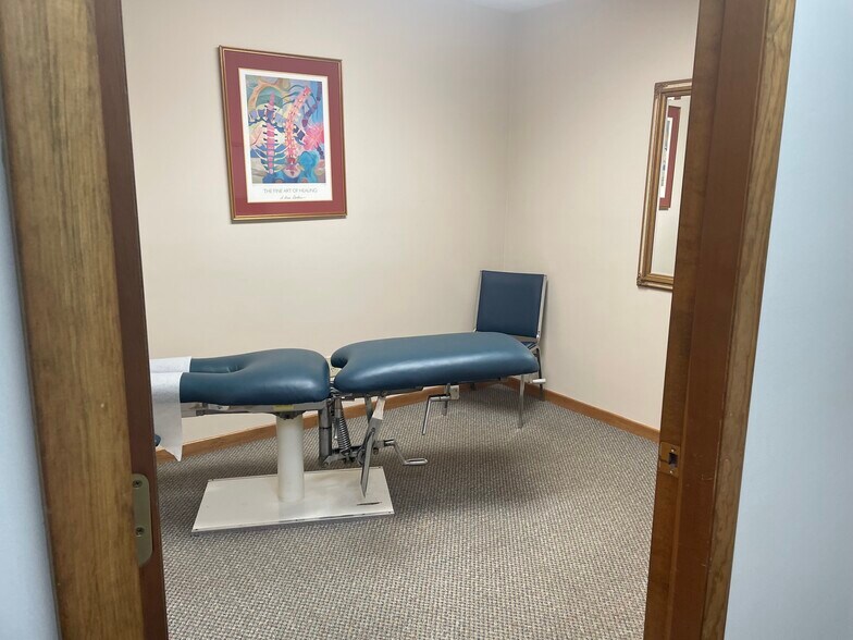 More Photos Of 4010 E North St, Greenville Office For Lease