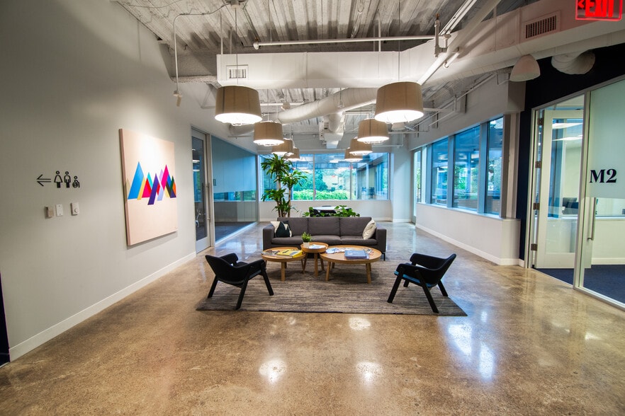 More Photos Of 750 N Saint Paul St, Dallas Coworking Space
