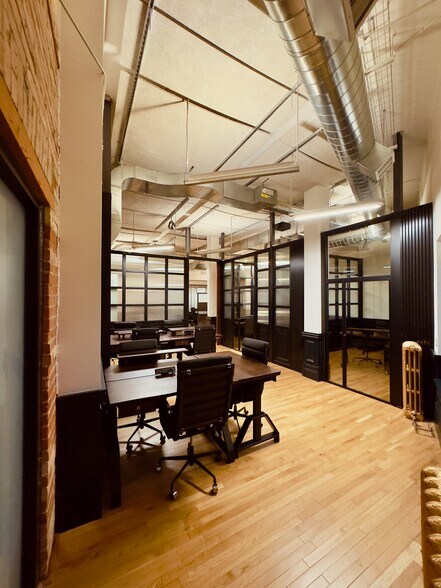 More Photos Of 14 Erb St W, Waterloo Coworking Space