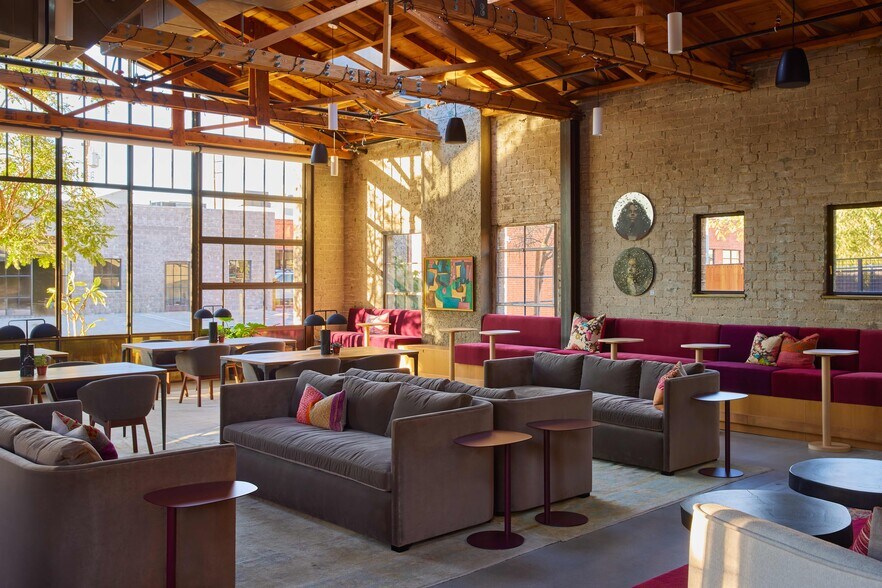 More Photos Of 3520 Schaefer St, Culver City Loft Creative Space For Lease