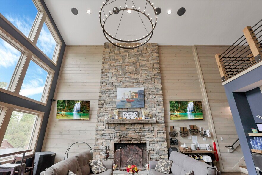 More Photos Of 14675 Zion Rd, Thornville Restaurant For Sale