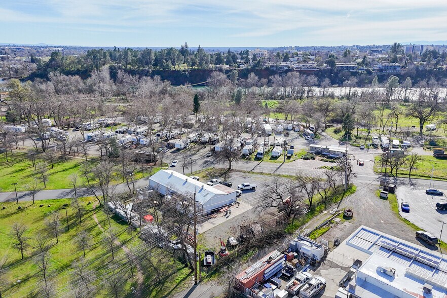More Photos Of 895 Market st, Redding Industrial For Lease