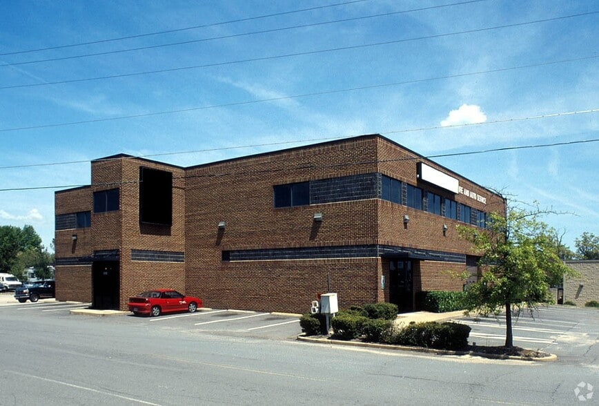 More Photos Of 13512 Minnieville Rd, Woodbridge Office For Lease