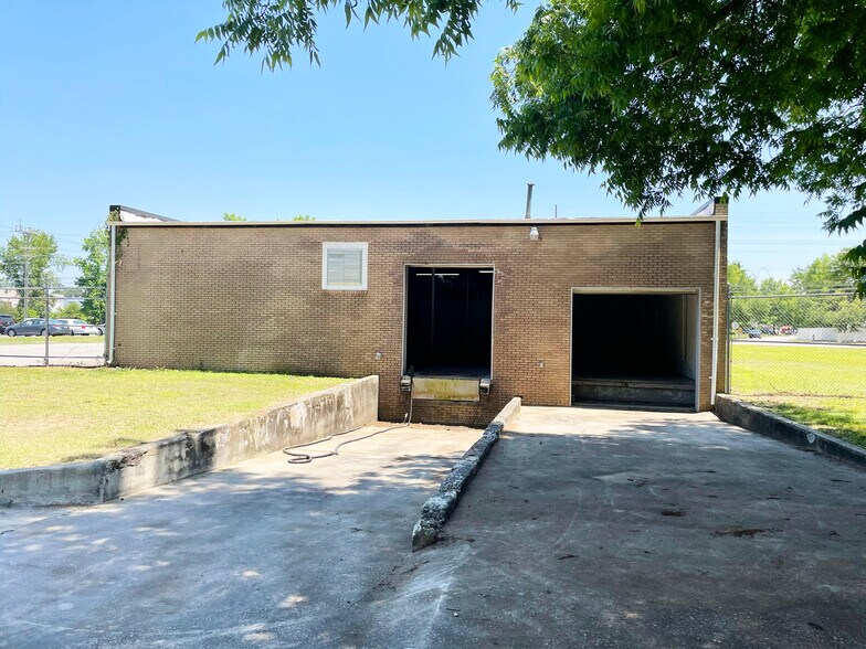 More Photos Of 2765 Magnolia St, Orangeburg Flex For Sale
