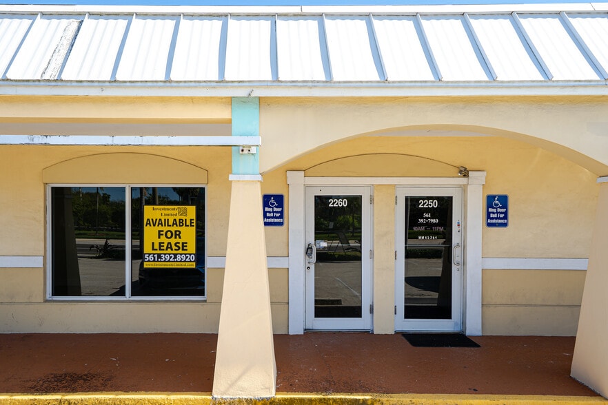 More Photos Of 2236-2266 N Dixie Hwy, Boca Raton Unknown For Lease