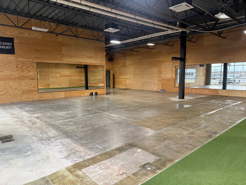 More Photos Of 2208 W 700 S, Springville Light Manufacturing For Sale