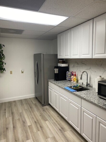More Photos Of 7214 Highway 78, Sachse Office For Lease