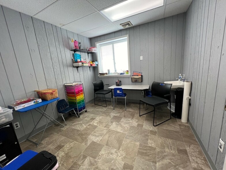 More Photos Of 572 Route 6, Mahopac Medical For Lease