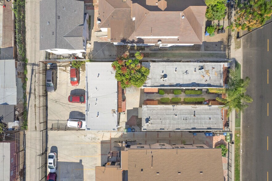 More Photos Of 4321 Woodlawn Ave, Los Angeles Apartments For Sale