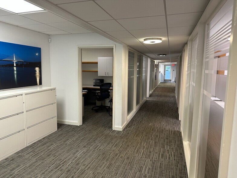 More Photos Of 441 N Monroe St, Tallahassee Office For Sale