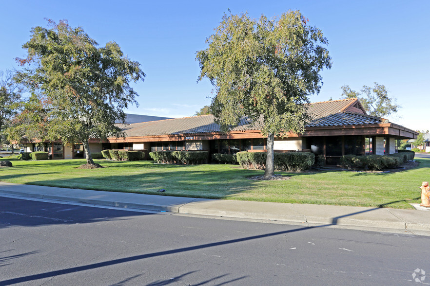 Primary Photo Of 3002-3028 Beacon Blvd, West Sacramento Medical For Lease