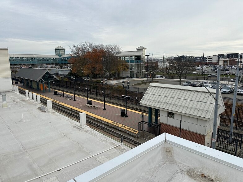 More Photos Of 534-548 Avenue E, Bayonne Office For Sale