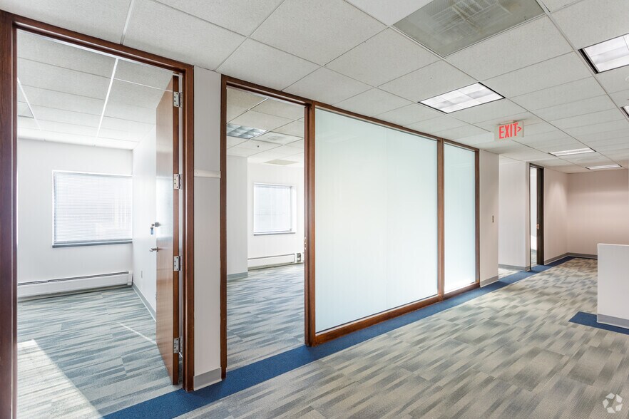 More Photos Of 613 Abbott St, Detroit Office For Lease