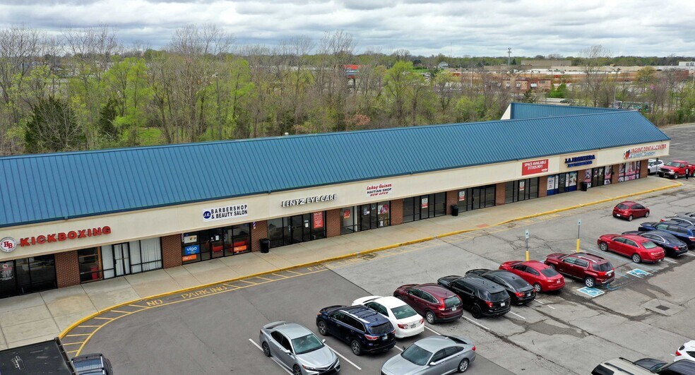 More Photos Of 10411-10445 E Washington St, Indianapolis Unknown For Lease