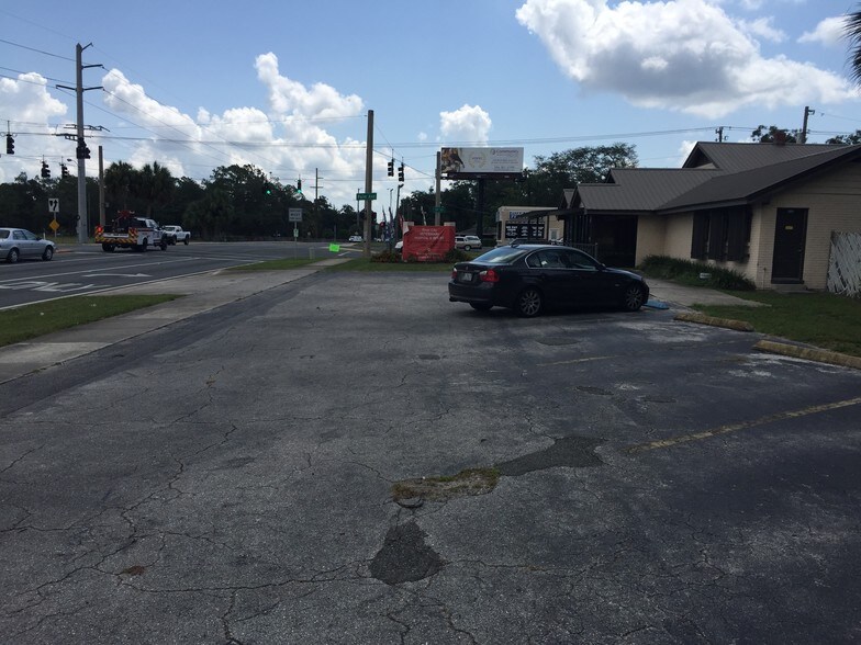 More Photos Of 3201 Crill Ave, Palatka Convenience Store For Sale