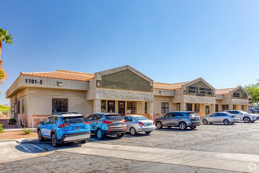 More Photos Of 1701 N Green Valley Pky, Henderson Unknown For Sale