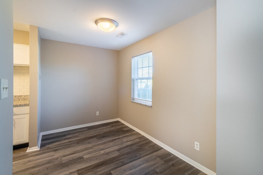 More Photos Of 501 1st Ave SE, Carmel Apartments For Sale