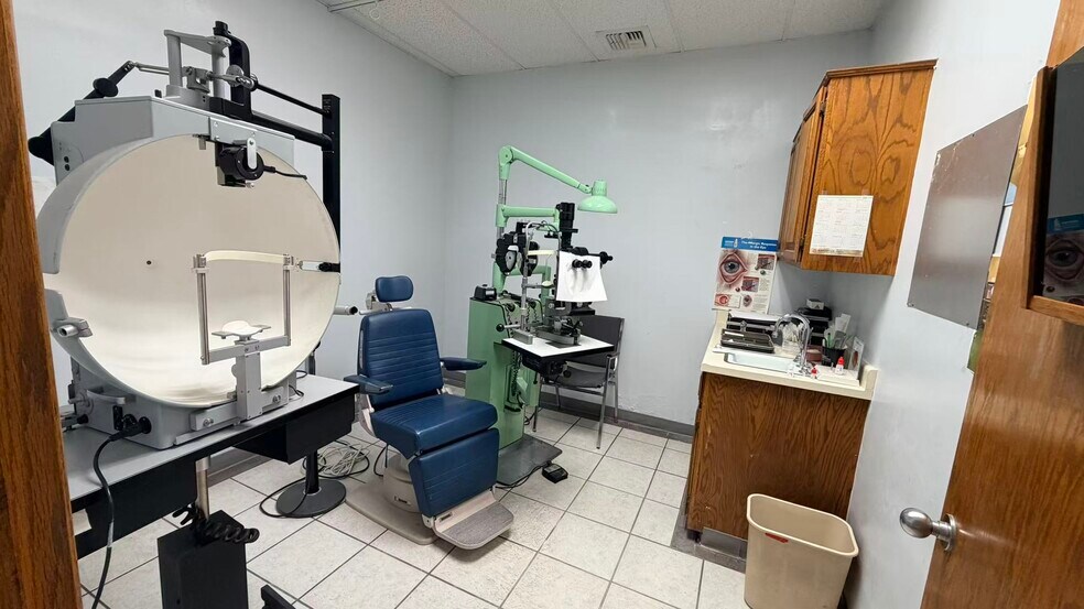 More Photos Of 1528 S Garfield Ave, Alhambra Medical For Lease