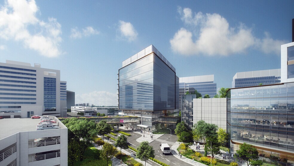 More Photos Of 1500 Waters Pl, Bronx Office For Lease