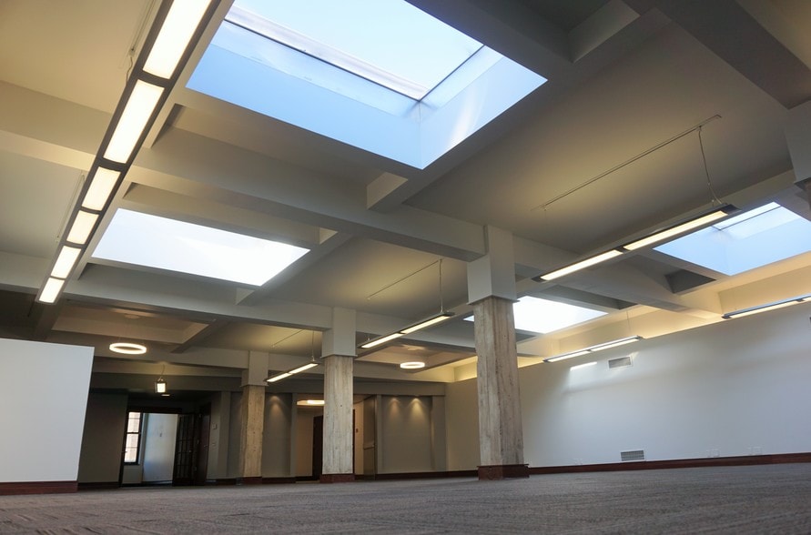 More Photos Of 109-111 Washington Ave N, Minneapolis Loft Creative Space For Lease