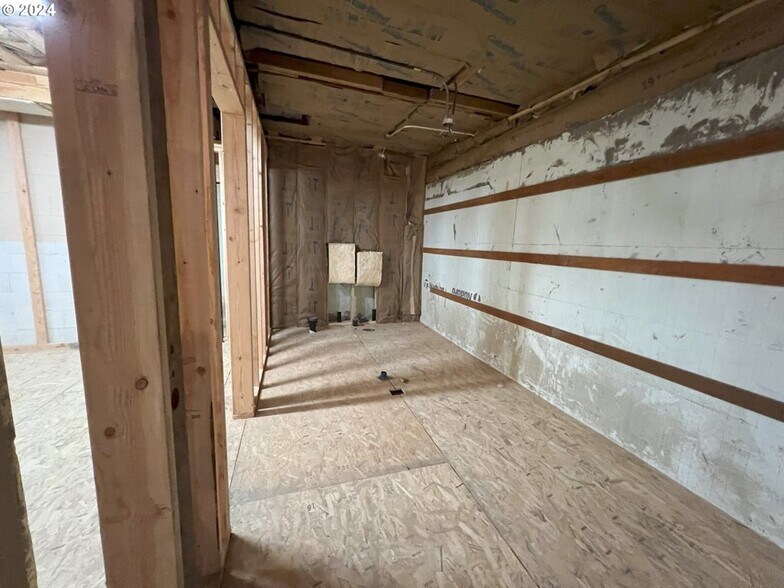 More Photos Of 1839 3rd St, Baker City Religious Facility For Sale