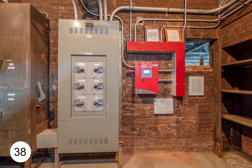 More Photos Of 2124 44th Ave, Long Island City Warehouse For Sale